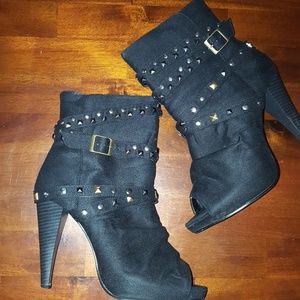 Hypnotic open toe booties
